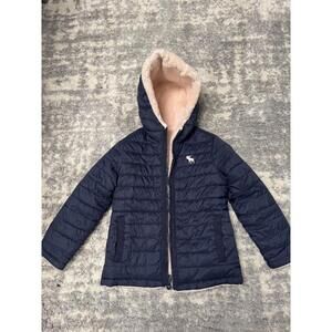 Abercrombie Kids Size 5/6 Navy Puffer Jacket Sherpa Lined Hood Winter Coat